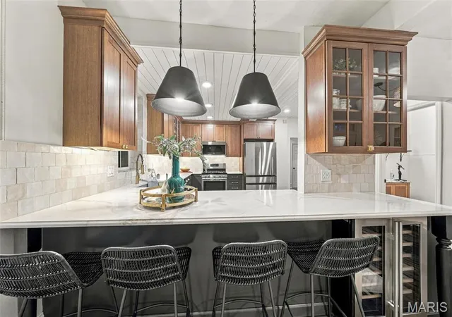 Townhouse for sale at 4021 Shaw Blvd, Saint Louis, MO 63110 | MLS# MIS26058310