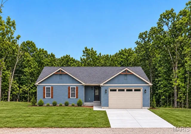 Photo 1 of Single family home for sale at 410 Darcie Dr, Bonne Terre, MO 63628 | MLS# MIS26058322 | Listing updated on 2026-10-02