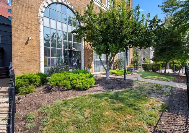 Photo 1 of Condo for sale at 4901 Washington Blvd #2A, Saint Louis, MO 63108 | MLS# MIS26058339 | Listing updated on 2026-09-16