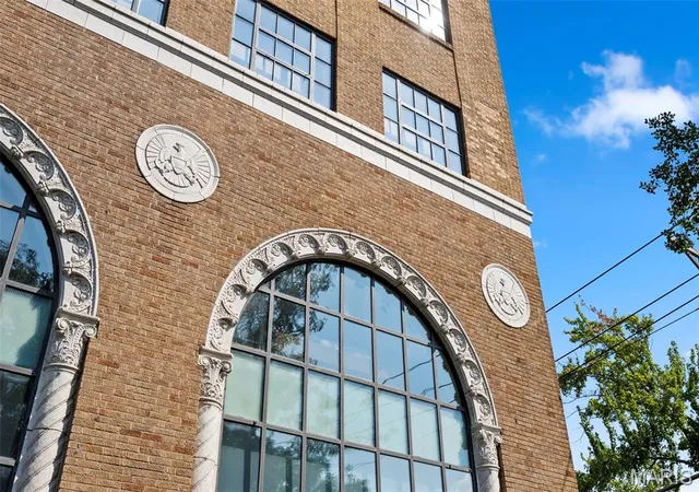 Photo 3 of Condo for sale at 4901 Washington Blvd #2A, Saint Louis, MO 63108 | MLS# MIS26058339 | Listing updated on 2026-09-16