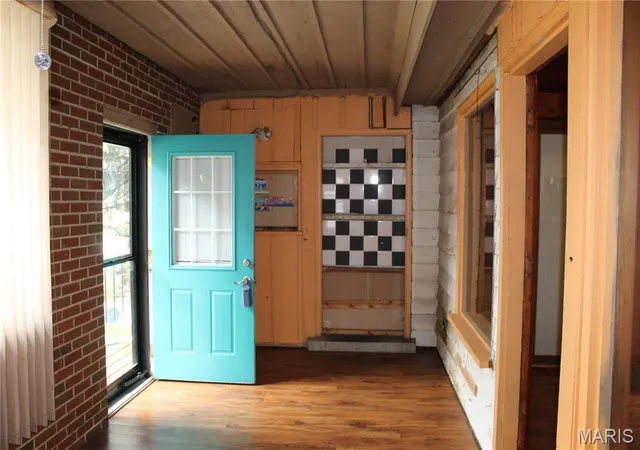 Photo 3 of Single family home for sale at 9428 Tennyson Ave, Saint Louis, MO 63114 | MLS# MIS26058352 | Listing updated on 2026-09-23