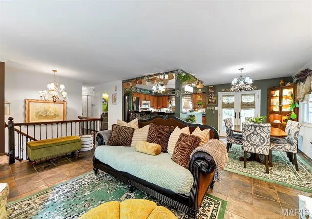 Photo 3 of Single family home for sale at 7 Briarpath, Arnold, MO 63010 | MLS# MIS26058386 | Listing updated on 2026-09-18