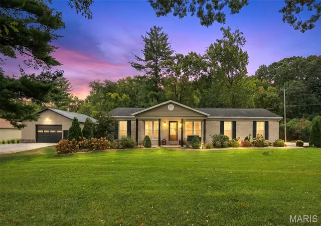 Photo 1 of Single family home for sale at 1392 N Henke Rd, Lake Saint Louis, MO 63367 | MLS# MIS26058391 | Listing updated on 2026-09-18