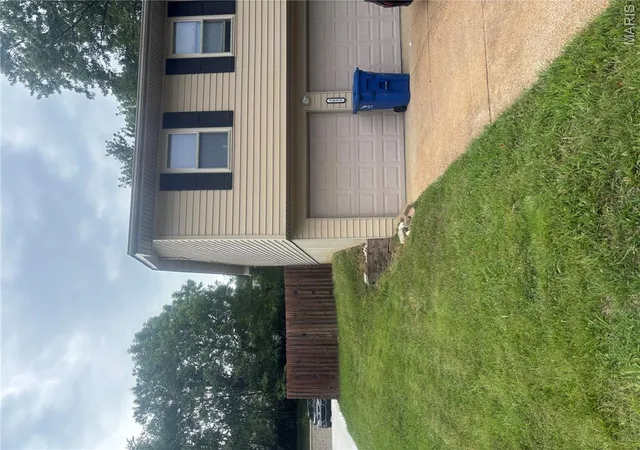 Photo 1 of Single family home for sale at 3833 Red Bud Dr, Imperial, MO 63052 | MLS# MIS26058399 | Listing updated on 2026-09-18
