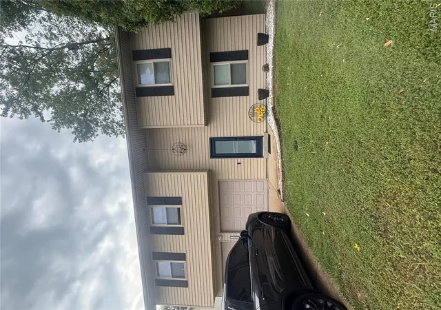 Photo 2 of Single family home for sale at 3833 Red Bud Dr, Imperial, MO 63052 | MLS# MIS26058399 | Listing updated on 2026-09-18