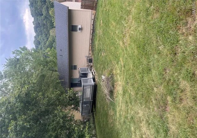 Photo 4 of Single family home for sale at 3833 Red Bud Dr, Imperial, MO 63052 | MLS# MIS26058399 | Listing updated on 2026-09-18