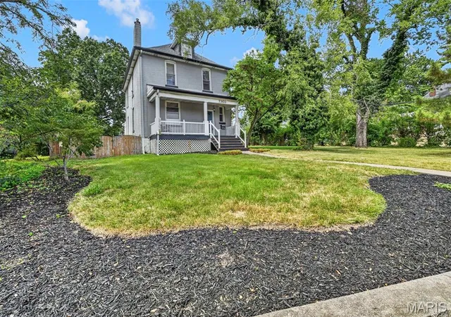 Photo 2 of Sale Pending at 7303 Lindbergh Dr, Saint Louis, MO 63117 | MLS# MIS26058430 | Listing updated on 2026-09-25