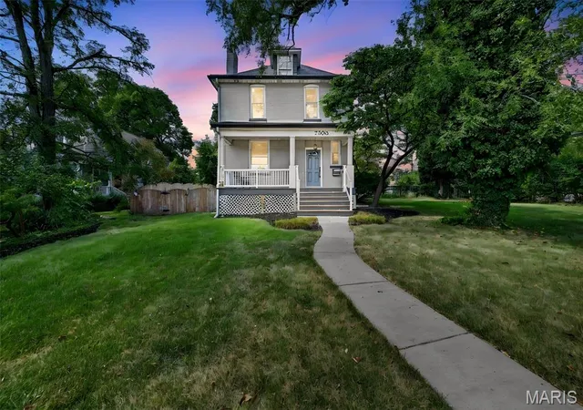 Photo 3 of Sale Pending at 7303 Lindbergh Dr, Saint Louis, MO 63117 | MLS# MIS26058430 | Listing updated on 2026-09-25