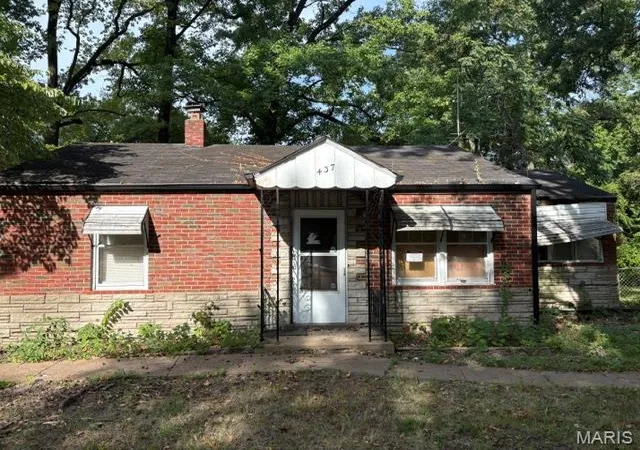 Photo 1 of Single family home for sale at 437 S Harvey Ave, Saint Louis, MO 63135 | MLS# MIS26058432 | Listing updated on 2026-09-23