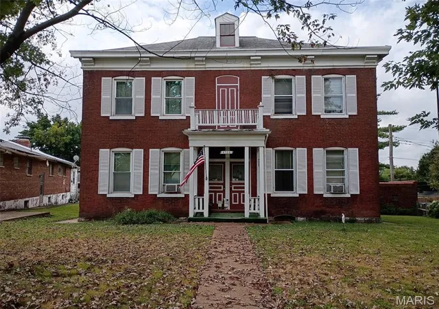 Photo 1 of Multi family home for sale at 6704 Clayton Ave, Saint Louis, MO 63139 | MLS# MIS26058437 | Listing updated on 2026-09-13