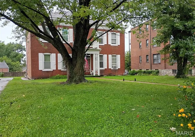Photo 2 of Multi family home for sale at 6704 Clayton Ave, Saint Louis, MO 63139 | MLS# MIS26058437 | Listing updated on 2026-09-13