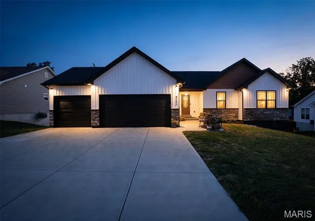 Single family home for sale at 4343 Lockeport Landing, Hillsboro, MO 63050 | MLS# MIS26058449