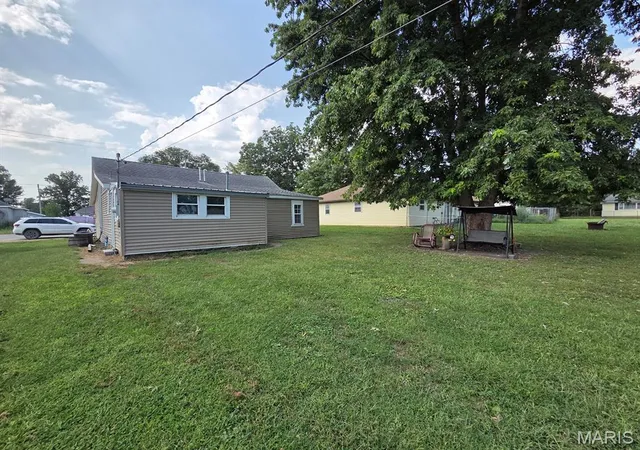 Photo 3 of Single family home for sale at 410 Grant St, Canton, MO 63435 | MLS# MIS26058451 | Listing updated on 2026-09-24