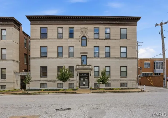 Photo 2 of Condo for sale at 322 N Boyle Ave #LLS, Saint Louis, MO 63108 | MLS# MIS26058479 | Listing updated on 2026-10-12