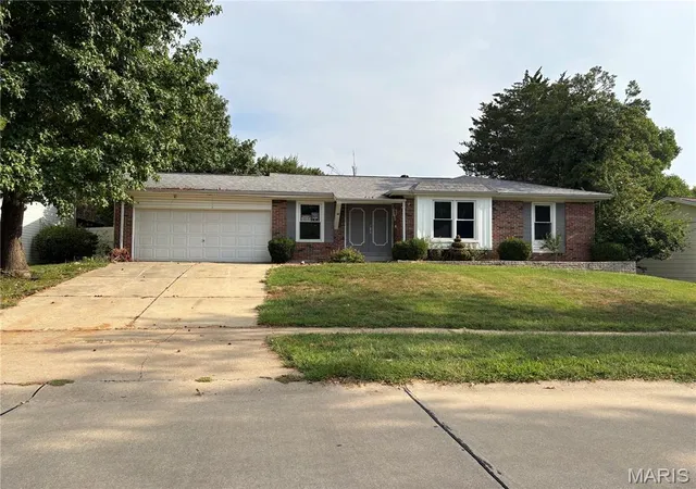 Single family home for sale at 371 Palermo Dr, Ballwin, MO 63021 | MLS# MIS26058480