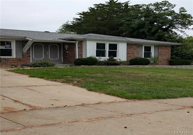 Photo 55 of Single family home for sale at 371 Palermo Dr, Ballwin, MO 63021 | MLS# MIS26058480 | Listing updated on 2026-10-08