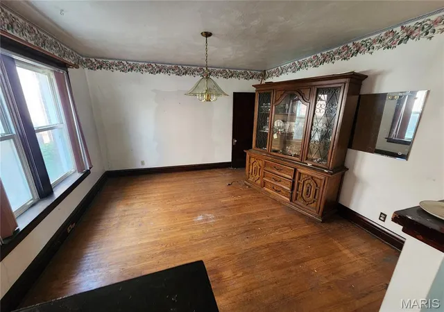 Photo 3 of Multi family home for sale at 4048 Shreve Ave, Saint Louis, MO 63115 | MLS# MIS26058495 | Listing updated on 2026-10-12