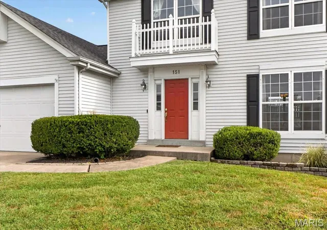 Photo 2 of Single family home for sale at 151 Royallsprings Pkwy, O Fallon, MO 63368 | MLS# MIS26058512 | Listing updated on 2026-10-05