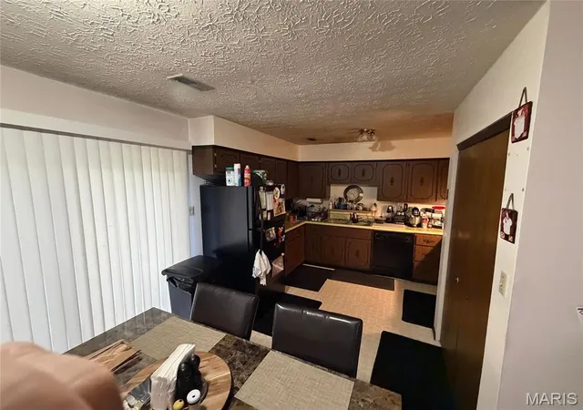 Photo 4 of Multi family home for sale at 20-22 Carol Dr, Collinsville, IL 62234 | MLS# MIS26058523 | Listing updated on 2026-09-24