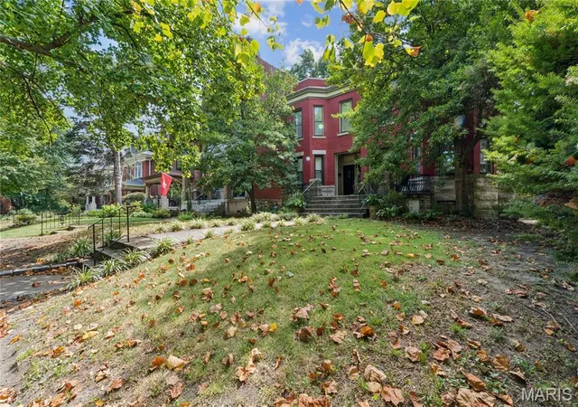 Photo 1 of Condo for sale at 4324 W Pine Blvd #A, Saint Louis, MO 63108 | MLS# MIS26058544 | Listing updated on 2026-09-20