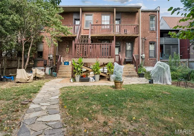 Photo 3 of Condo for sale at 4324 W Pine Blvd #A, Saint Louis, MO 63108 | MLS# MIS26058544 | Listing updated on 2026-09-20