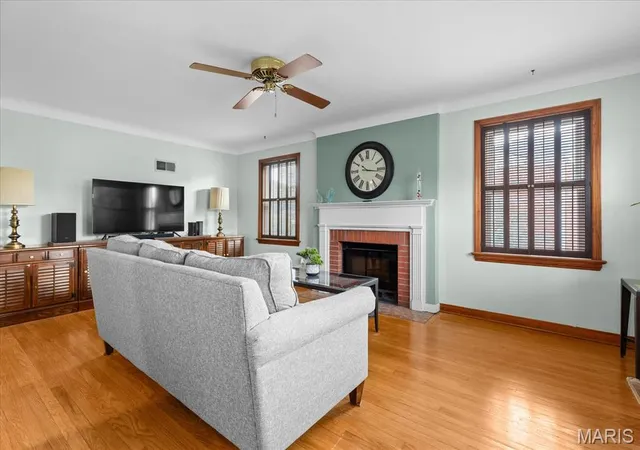 Photo 3 of Sale Pending at 7723 Florentine Dr, Saint Louis, MO 63121 | MLS# MIS26058558 | Listing updated on 2026-09-24