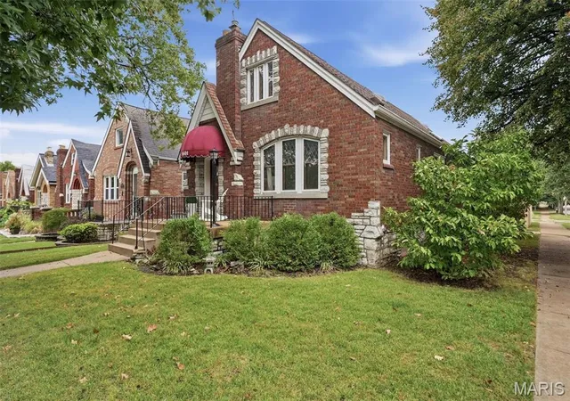 Photo 31 of Sale Pending at 5601 Walsh St, Saint Louis, MO 63109 | MLS# MIS26058563 | Listing updated on 2026-10-08