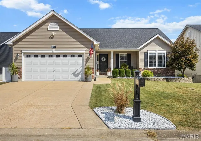 Single family home for sale at 2919 Glaize Crk Dr, Imperial, MO 63052 | MLS# MIS26058566 | Listing updated on 2026-09-20