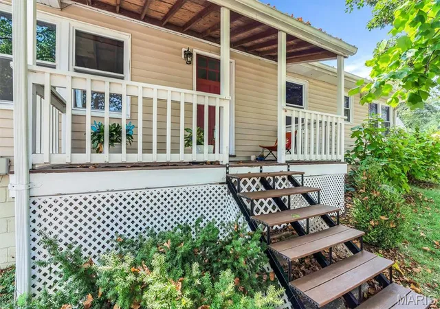 Photo 2 of Single family home for sale at 836 Evans Ave, Saint Louis, MO 63122 | MLS# MIS26058569 | Listing updated on 2026-09-22
