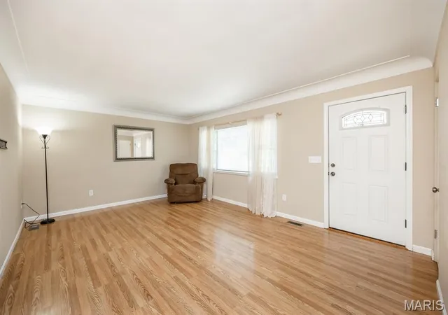 Photo 3 of Single family home for sale at 524 Fleming St, Granite City, IL 62040 | MLS# MIS26058588 | Listing updated on 2026-09-14