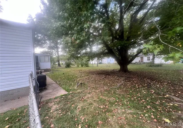 Photo 2 of Single family home for sale at 651 Gleason Dr, Saint Louis, MO 63137 | MLS# MIS26058609 | Listing updated on 2026-10-05
