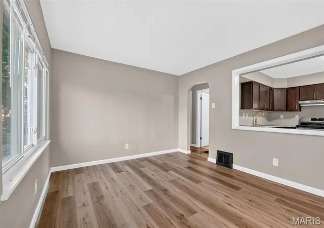 Photo 2 of Sale Pending at 1131 Mount Olive Ave, Saint Louis, MO 63130 | MLS# MIS26058632 | Listing updated on 2026-09-13