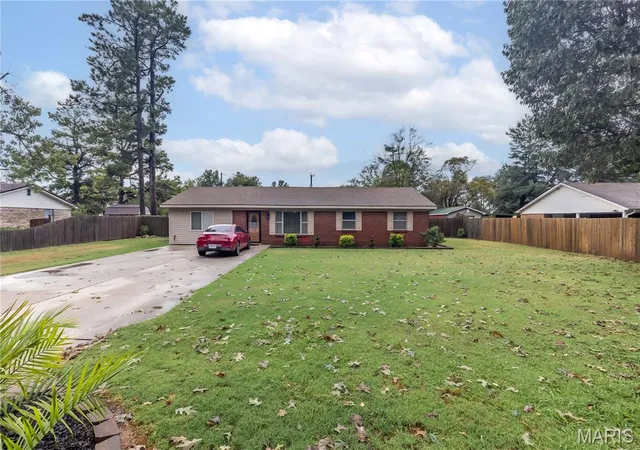 Photo 1 of Single family home for sale at 2809 Pendleton Dr, Kennett, MO 63857 | MLS# MIS26058633 | Listing updated on 2026-09-12