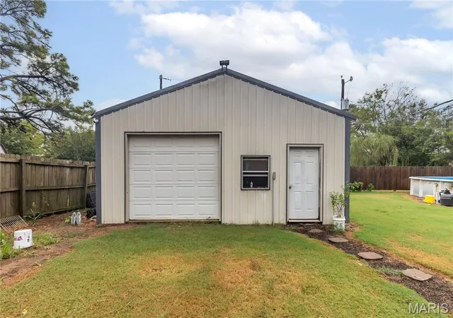 Photo 3 of Single family home for sale at 2809 Pendleton Dr, Kennett, MO 63857 | MLS# MIS26058633 | Listing updated on 2026-09-12
