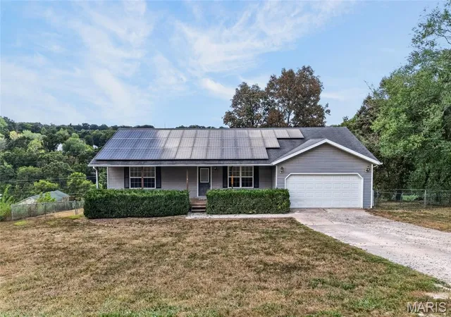 Photo 1 of Single family home for sale at 22335 Target Rd, Saint Robert, MO 65584 | MLS# MIS26058636 | Listing updated on 2026-09-19