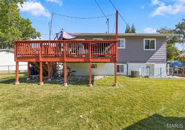 Photo 2 of Single family home for sale at 11935 Woodedvalley Ct, Maryland Heights, MO 63043 | MLS# MIS26058643 | Listing updated on 2026-10-09