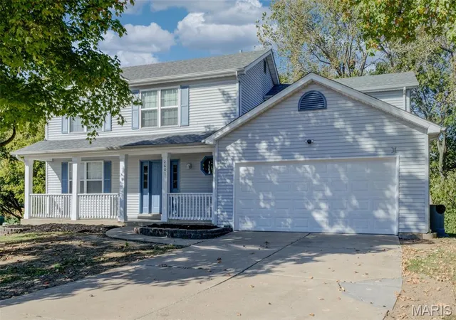 Photo 2 of Single family home for sale at 2601 Red Cedar Parc Dr N, O Fallon, MO 63368 | MLS# MIS26058648 | Listing updated on 2026-10-29