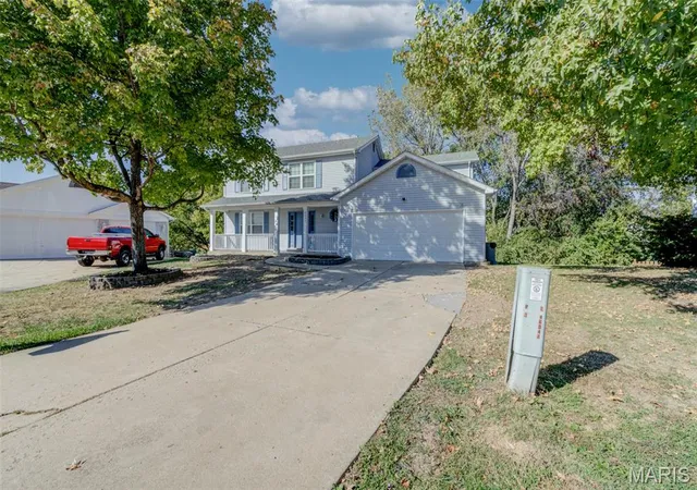 Photo 3 of Single family home for sale at 2601 Red Cedar Parc Dr N, O Fallon, MO 63368 | MLS# MIS26058648 | Listing updated on 2026-10-29