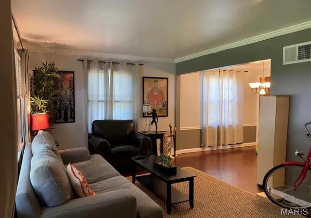 Photo 2 of Single family home for sale at 10326 Ashbrook Dr, Saint Louis, MO 63137 | MLS# MIS26058678 | Listing updated on 2026-10-06