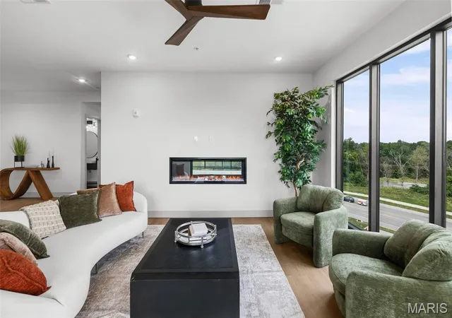 Photo 3 of Condo for sale at 100 Quartz Knoll #501, Edwardsville, IL 62025 | MLS# MIS26058715 | Listing updated on 2026-09-30
