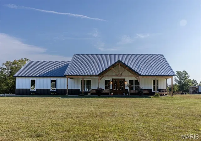 Photo 3 of Single family home for sale at 6944 Hillsboro Rd, Bonne Terre, MO 63628 | MLS# MIS26058738 | Listing updated on 2026-10-03