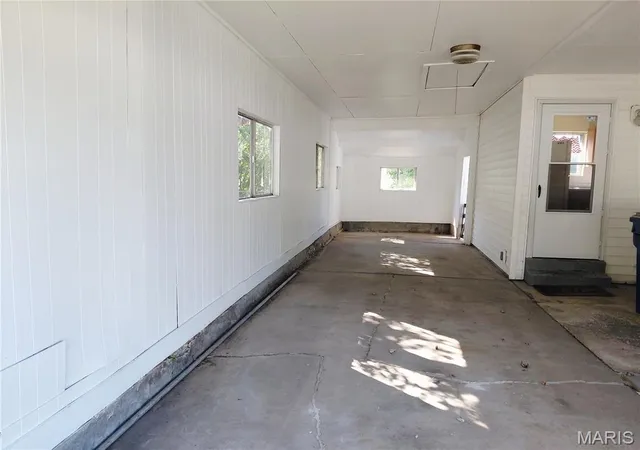 Photo 4 of Single family home for sale at 12050 Providence Ln, Maryland Heights, MO 63043 | MLS# MIS26058762 | Listing updated on 2026-10-16