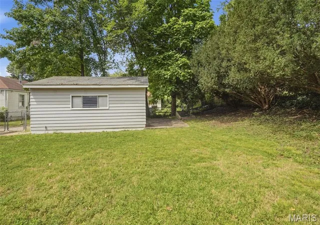 Photo 24 of Single family home for sale at 7921 Alert Dr, Saint Louis, MO 63133 | MLS# MIS26058782 | Listing updated on 2026-09-30