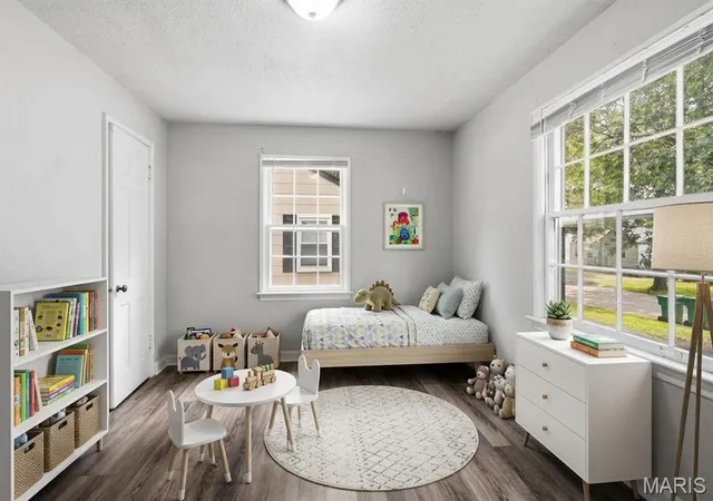Photo 4 of Single family home for sale at 7921 Alert Dr, Saint Louis, MO 63133 | MLS# MIS26058782 | Listing updated on 2026-09-19