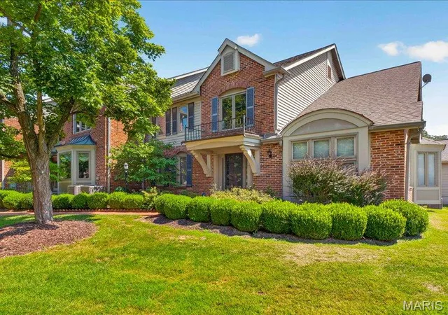 Photo 1 of Townhouse for sale at 14418 W Open Meadow Ct, Chesterfield, MO 63017 | MLS# MIS26058805 | Listing updated on 2026-09-19