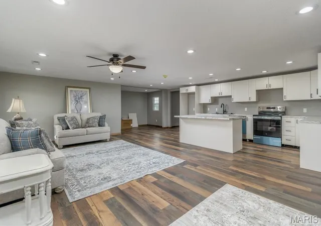 Photo 3 of Single family home for sale at 24111 Evanston Rd, Lebanon, MO 65536 | MLS# MIS26058856 | Listing updated on 2026-09-26