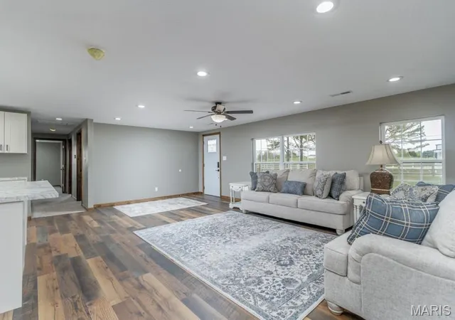 Photo 4 of Single family home for sale at 24111 Evanston Rd, Lebanon, MO 65536 | MLS# MIS26058856 | Listing updated on 2026-09-26