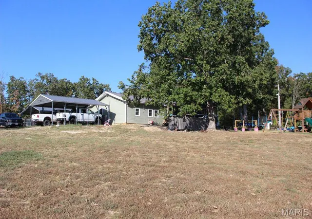 Photo 4 of Single family home for sale at 18400 County Rd 7520, Newburg, MO 65550 | MLS# MIS26058858 | Listing updated on 2026-09-17