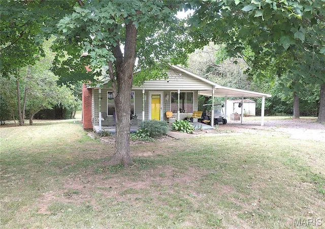 Photo 1 of Single family home for sale at 318 Loughborough St, Fredericktown, MO 63645 | MLS# MIS26058873 | Listing updated on 2026-09-25