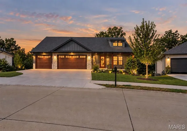 Photo 1 of Single family home for sale at 920 Engle Dr, Columbia, MO 65203 | MLS# MIS26058884 | Listing updated on 2026-10-09